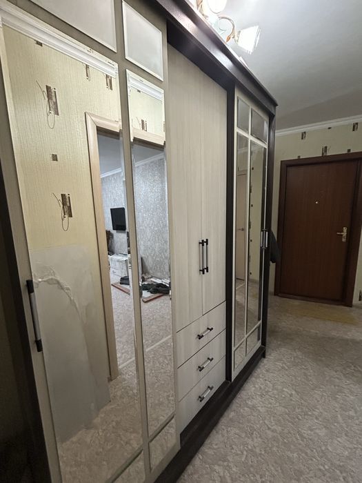 Продам плательный шкаф