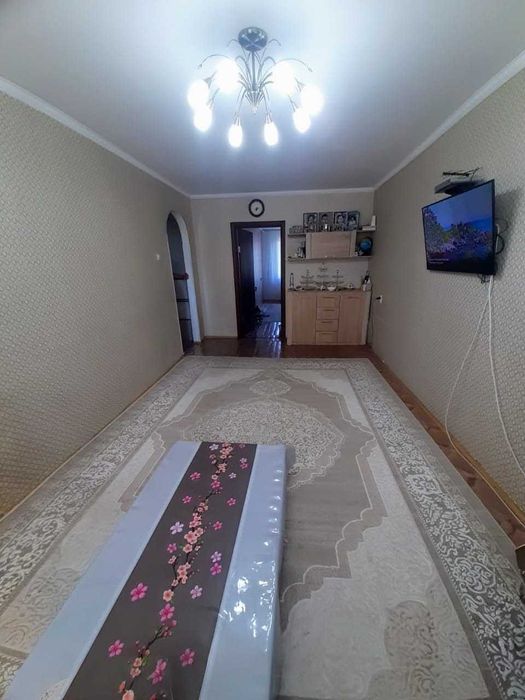 Продам 2 комн. квартиру в г.Уральск