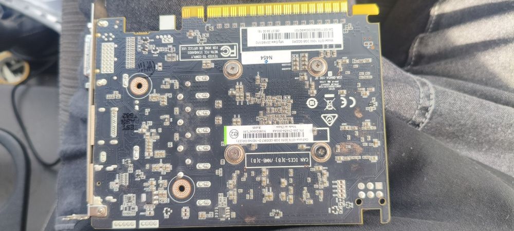 Продам видеокарту в рабочем состоянии