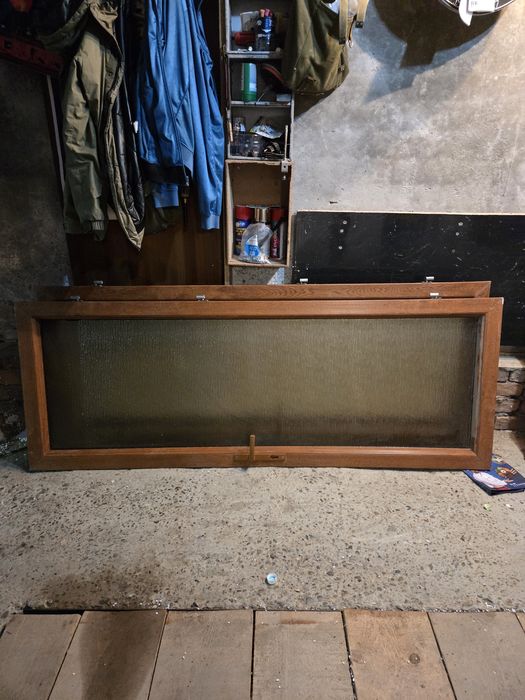 Usa de termopan cu geam