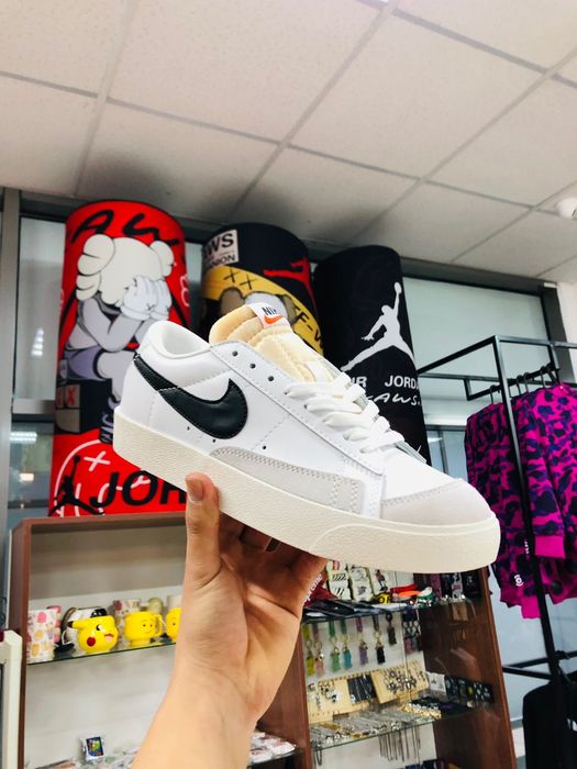 Кроссовки Nike Blazer Low 77