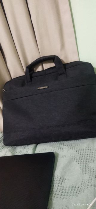 Ноутбук HP    в идеальном состоянии