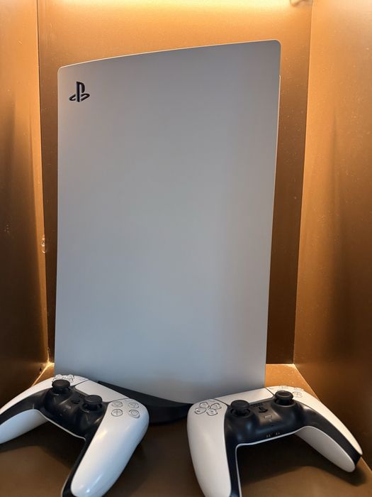 Продаю PlayStation 5