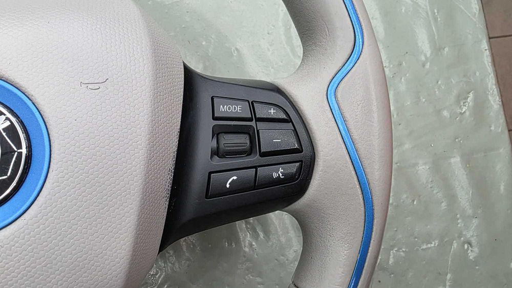 Volan Bmw i3/i3S cu ACC si comenzi volan, piele bej