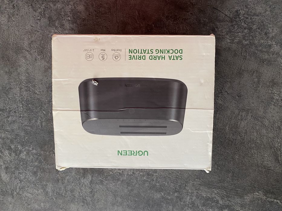 Док-станция новая