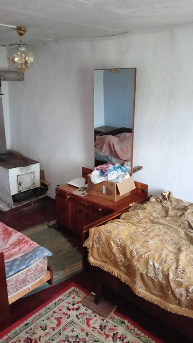 Продается дом у водоема (гараж на море)