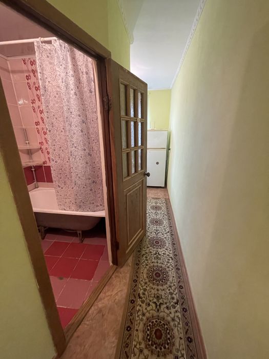 1 ком в центре по Азаттык