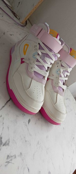 Кроссовки женские Fila 39рр