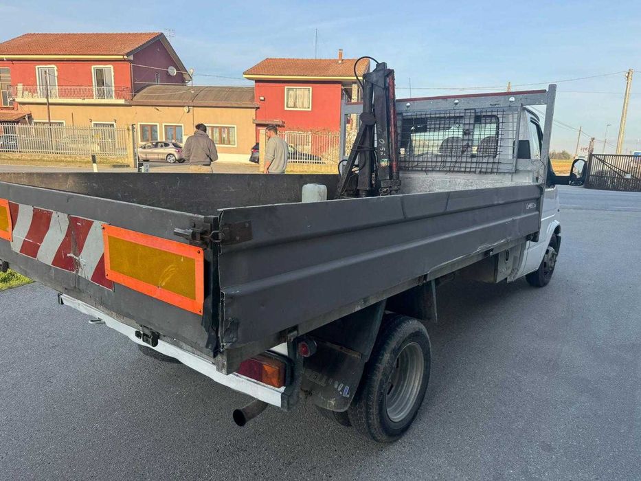 Iveco daily basculabil cu macara