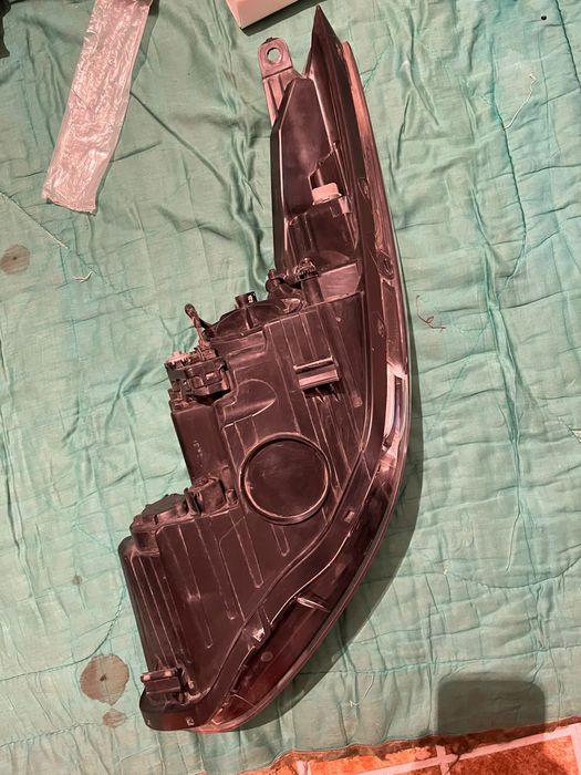 Элантра 2015 правый фара