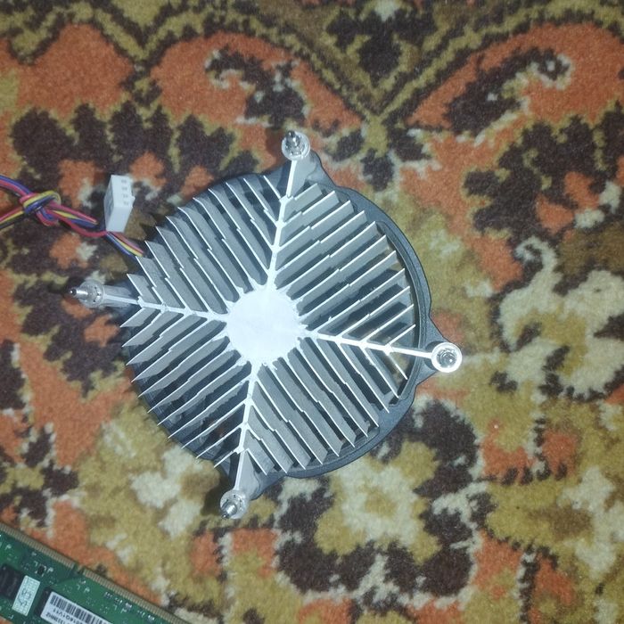 Запчасти от компьютера