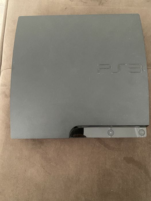 Продаю прошитую Play Station 3 slim