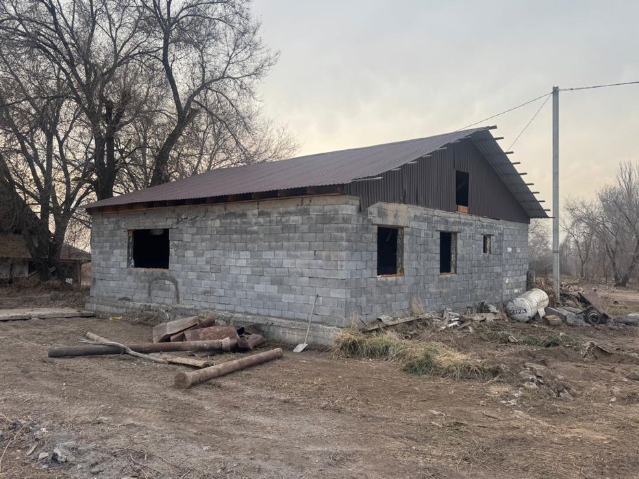 Продам дом на разбор