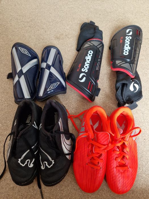 Adidasi fotbal cu crampoane ,adidas si puma mar 28 si aparatori