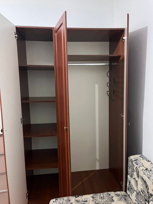 Продается шкаф для одежды