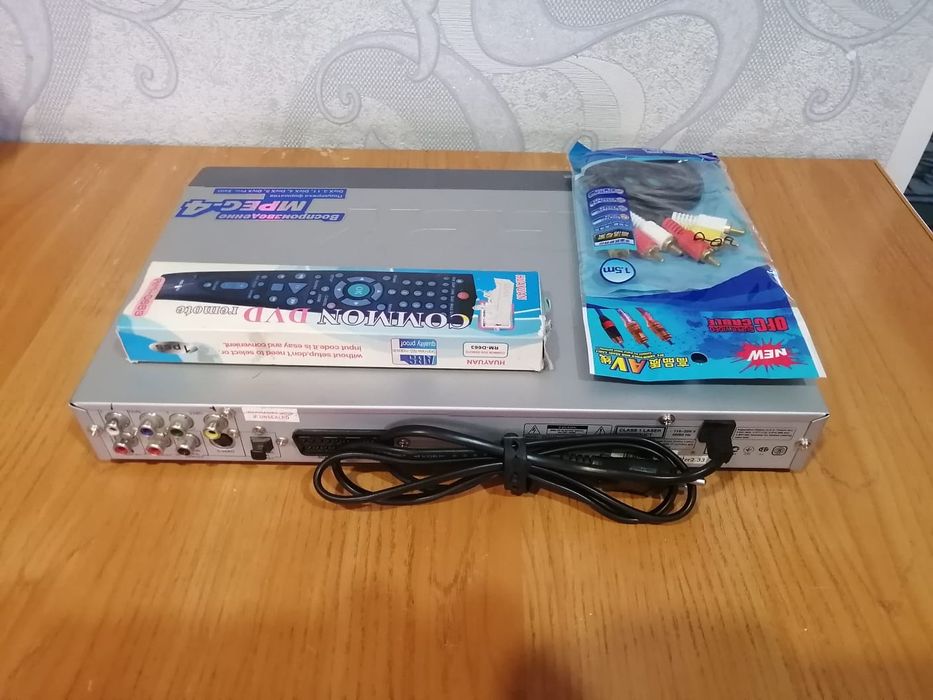 Продам  DVD- Проигрыватель BBK.