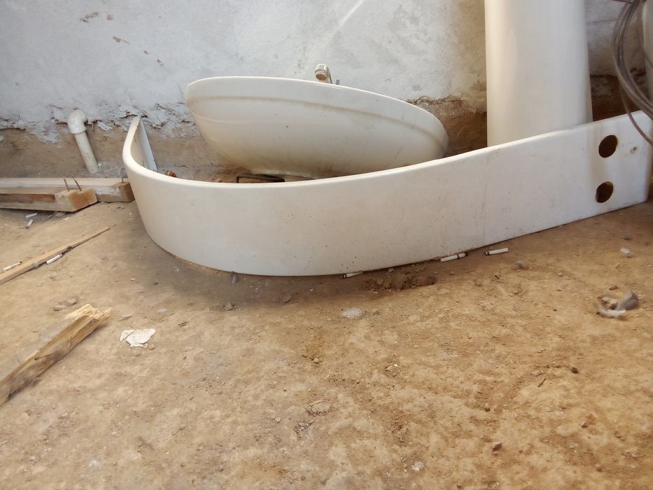 Vanna va boshqa narsalayam sotiladi vana sastayaniyasi yaxshi yomon bo