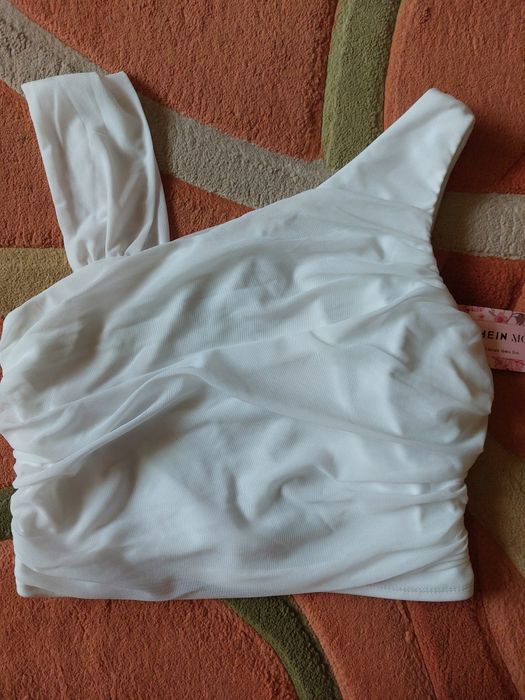 Чисто ново потниче от Shein