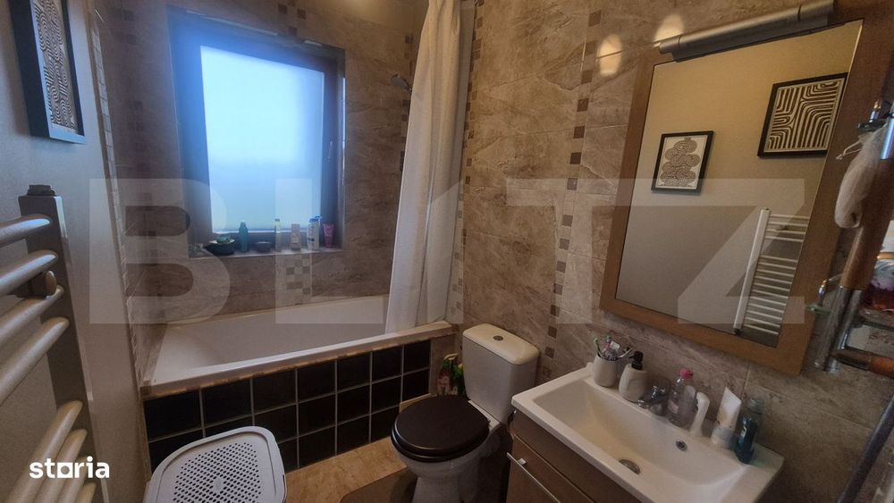 Apartament cu 3 camere de vanzare, 51,74 mp, zona Semicentrala