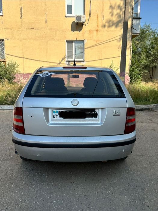Машина Skoda Fabia