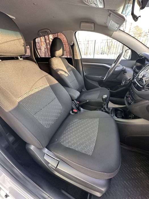 Продам Vesta SW 2018 год