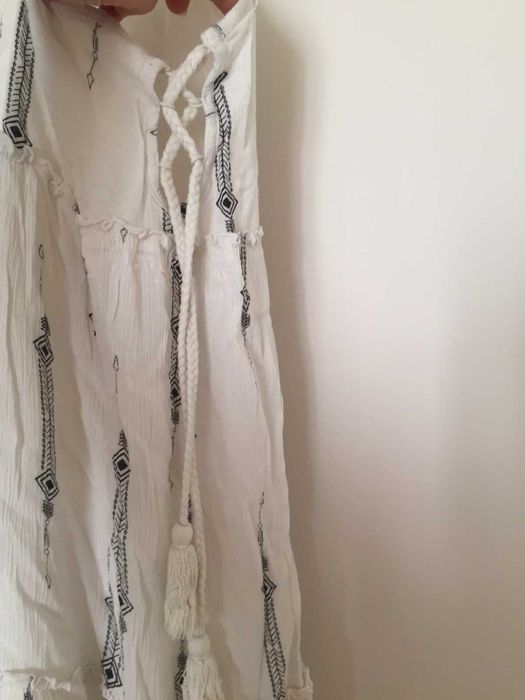 Бели Дамски Рокли/Гащеризон