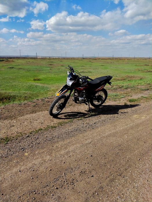 Продам яки эндуро 250