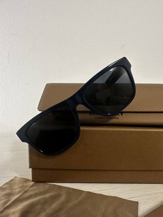 Ochelari de soare Burberry