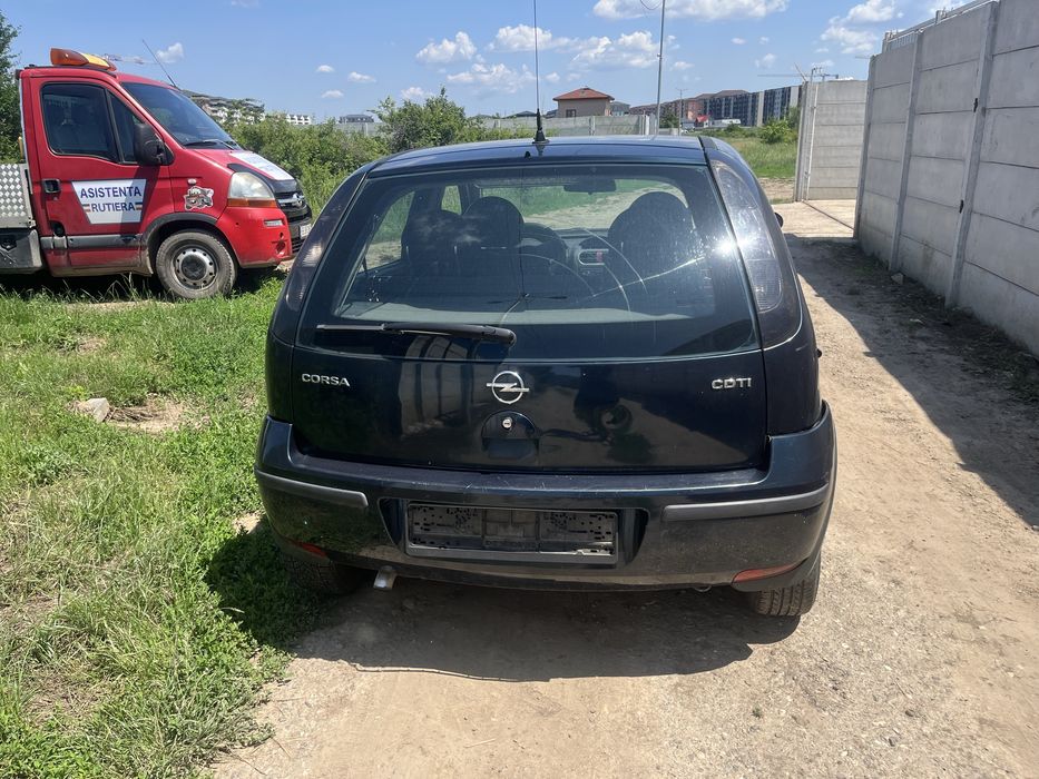 Dezmembrez Opel Corsa C 1.3 diesel 2003-2007 euro 4