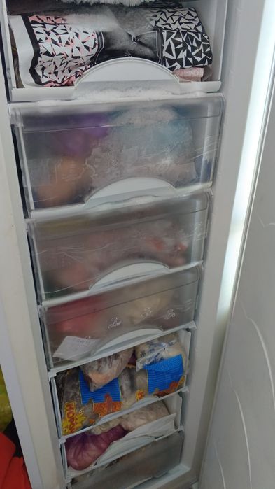 Морозильник вертикальный Атлант