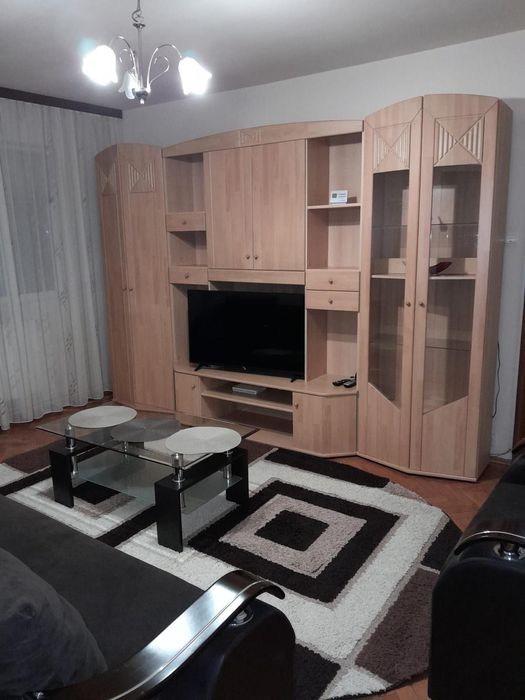 Proprietar inchiriez apartament 3 camere, 55mp, zona Dacia