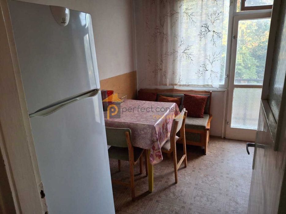 Продава се Тристаен апартамент в Пловдив, Въстанически - 82 кв.м за 1232 €/кв.м - Снимка #6