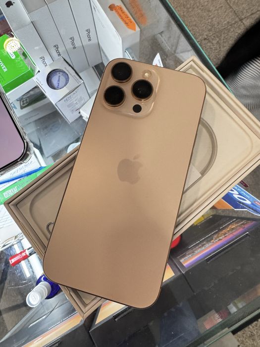 iPhone 16 Pro Max 256 GB 91 %Desert