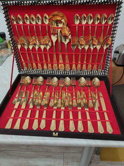 Set tacâmuri vitange 12 persoane