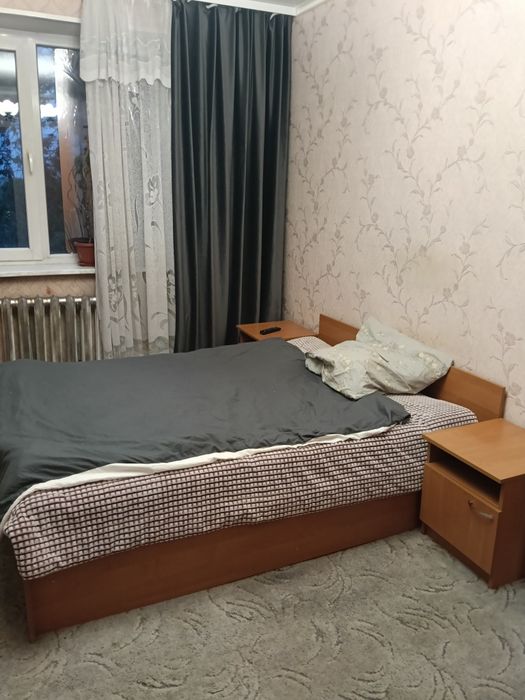 Продам спальный гарнитур