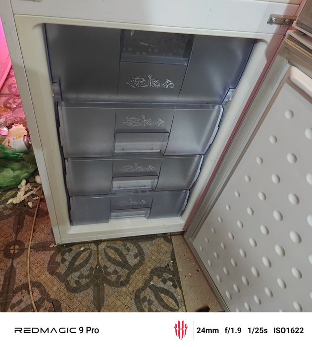 БЕКО холодильник продам