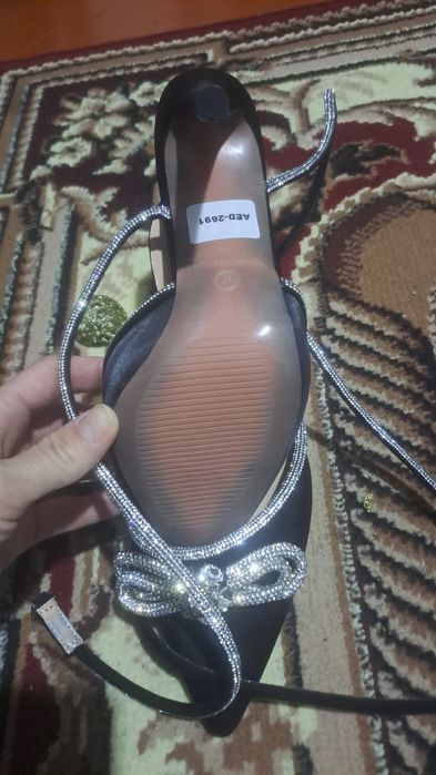 Женская обувь новая