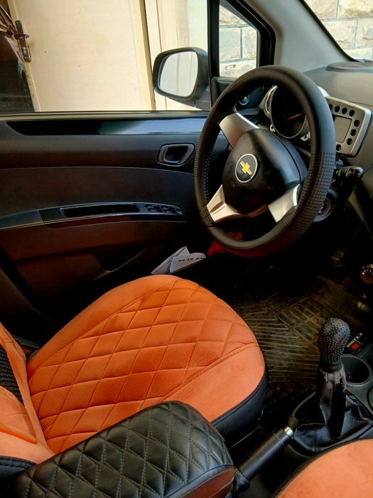 Шевролет спарк сотилади