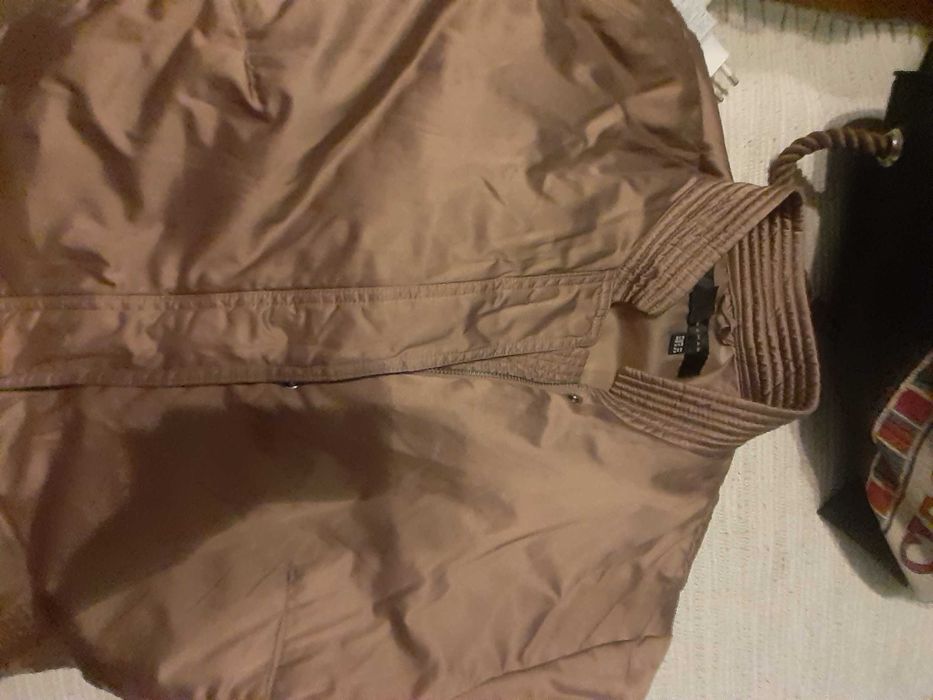 Geacă Zara mărime 36-38