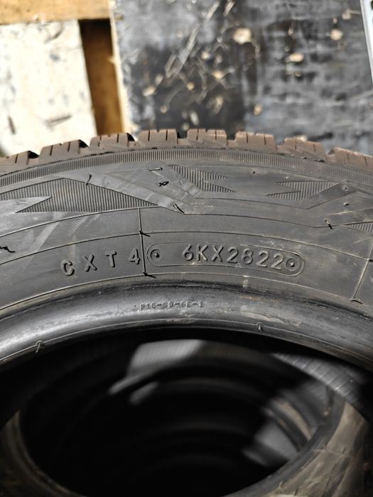 Set 4buc anvelope Toyo tires Observe Van 195/60/16c
