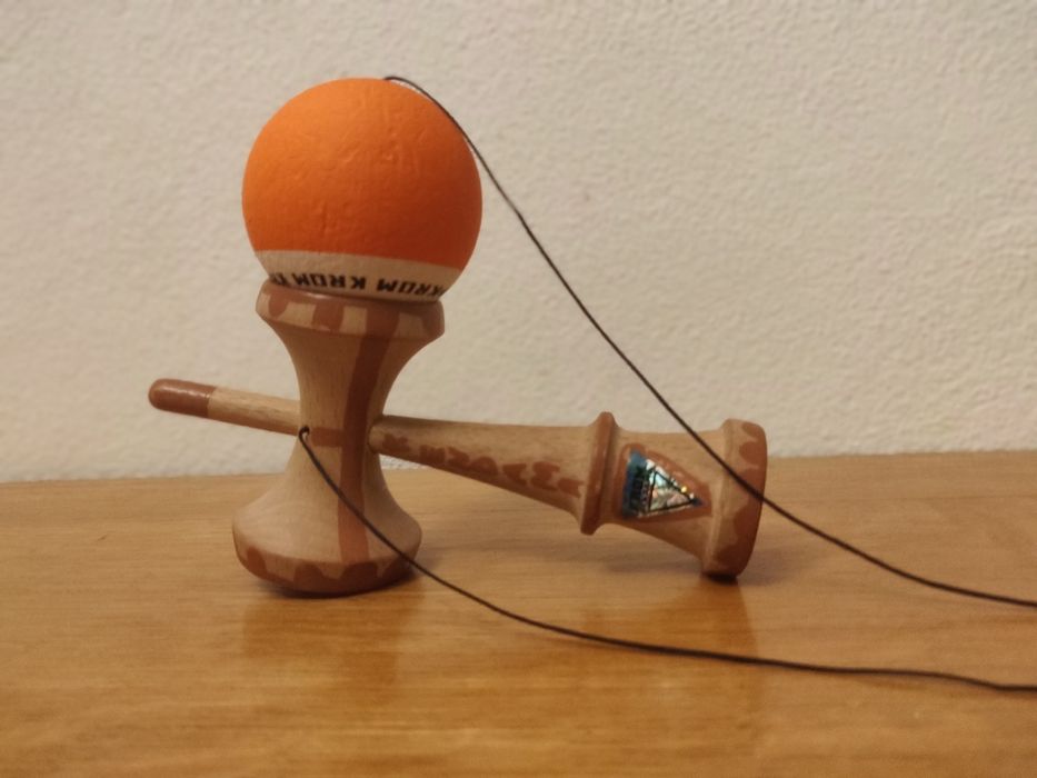 Kendama krom folosită