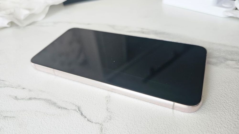 Samsung Galaxy S22 Plus +