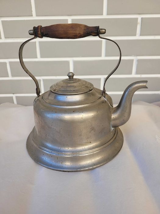 Продам чайник колокол