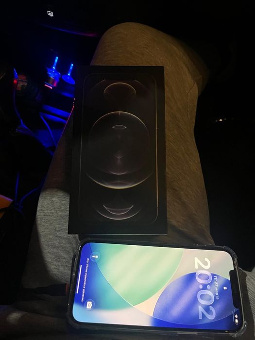 Айфон 12 про макс