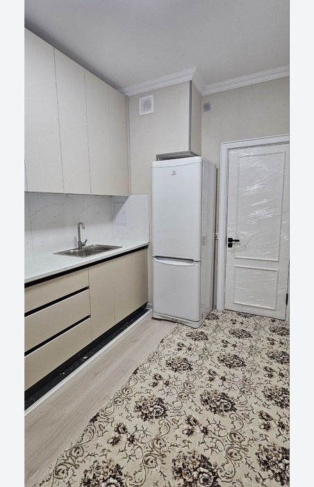 Chilonzor tumanida 12-kvartil Jahon tillari yaqinda kvartira