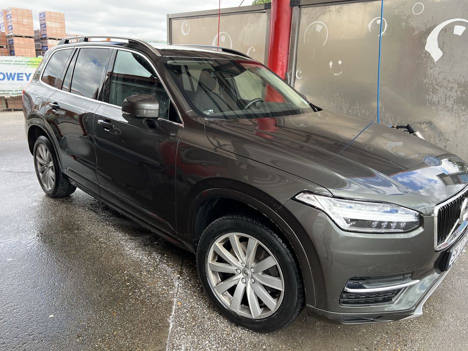 Volvo XC90 D5, 4x4, 2019, 7 locuri, cadou 4 anvelope de vara
