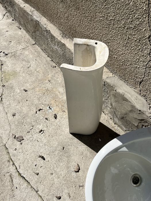 Керамическая раковина