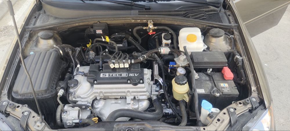 Шевролет жентра автомат