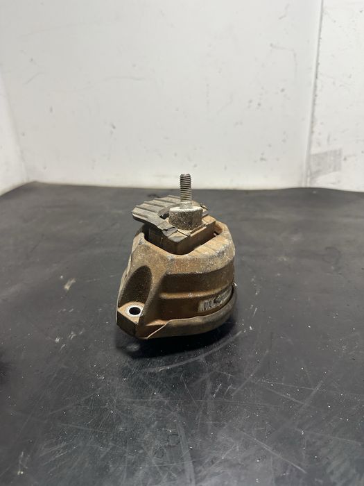 Suport motor stanga BMW Seria 5 E60 E61 525d 530d 535d 3.0 diesel