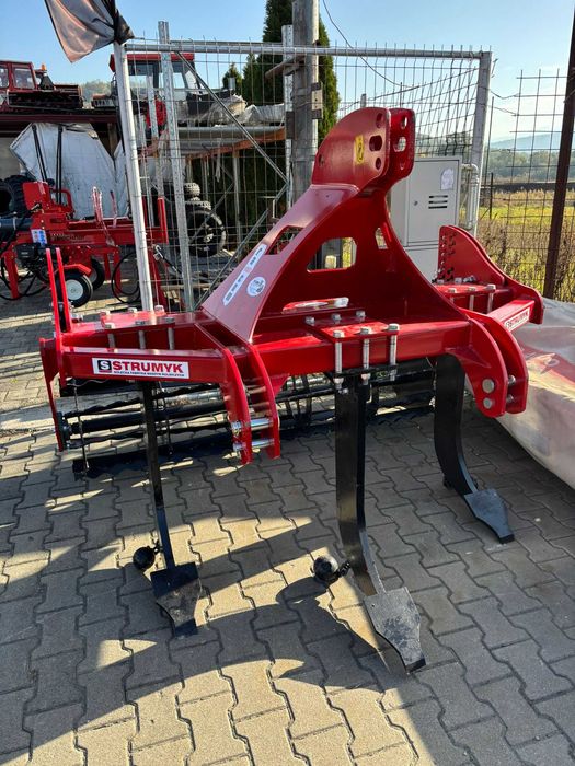 Scarificator 3 gheare cu tavalug Strumyk